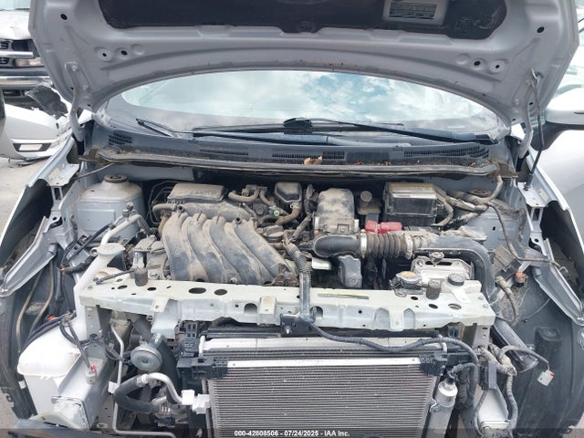 3N1CE2CP8JL355833 Nissan 2018