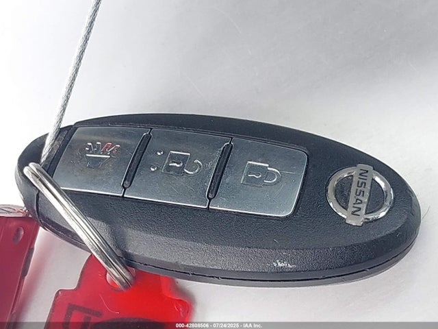 3N1CE2CP8JL355833 Nissan 2018