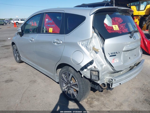 3N1CE2CP8JL355833 Nissan 2018