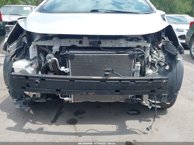 3N1CE2CP8JL355833 Nissan 2018