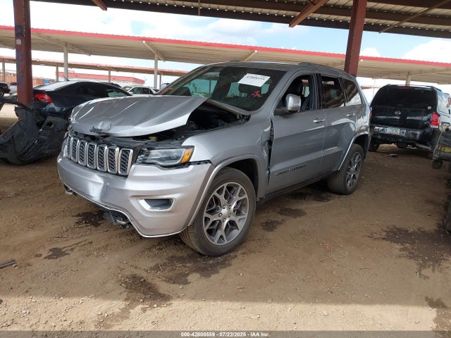 1C4RJEBGXJC275547 Jeep Grand Cherokee