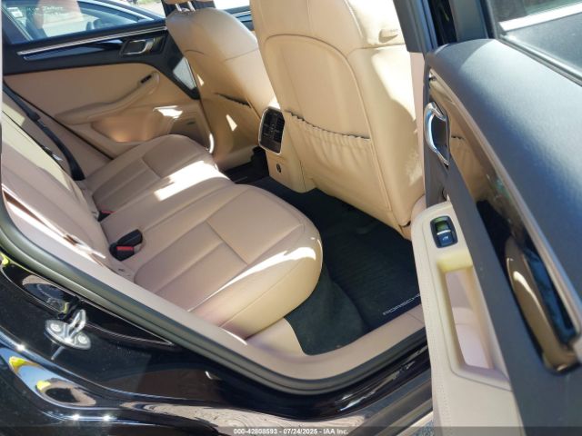 2022 PORSCHE MACAN WP1AA2A53NLB06518 Photo 7