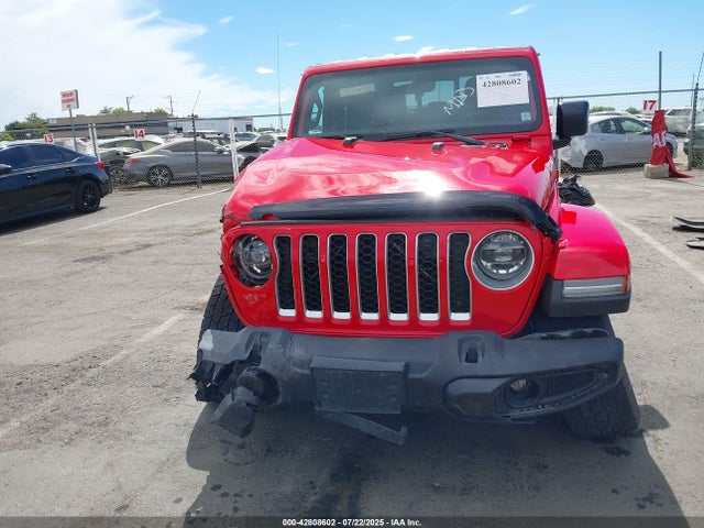 1C6HJTFGXLL182001 Jeep 2020