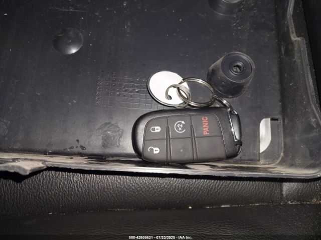 2024 JEEP COMPASS 3C4NJDFN9RT167776 Photo 10