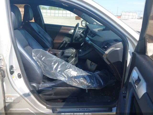 2012 LEXUS CT 200H JTHKD5BH9C2058306 Photo 4