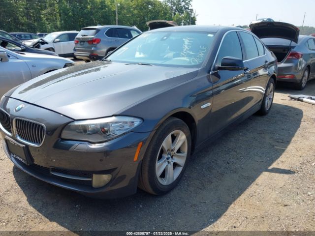 2011 BMW 528I WBAFR1C52BC746476 Photo 1