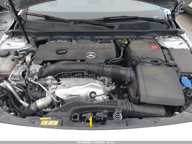 W1K5J4HB9PN373802 Mercedes-Benz m260