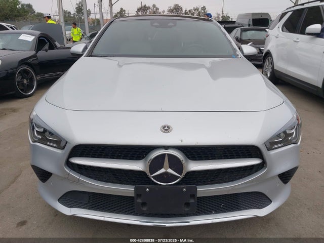 W1K5J4HB9PN373802 Mercedes-Benz m260