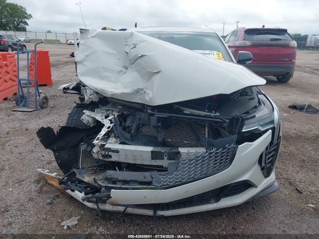 1G6DL5RP9P0410427 Cadillac lf4