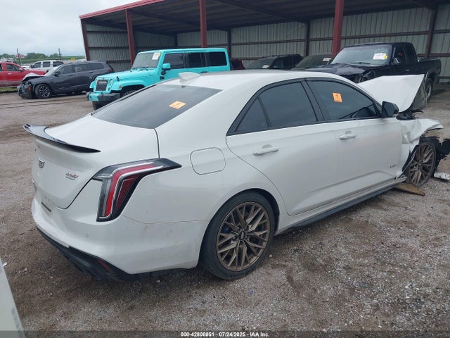 1G6DL5RP9P0410427 Cadillac lf4