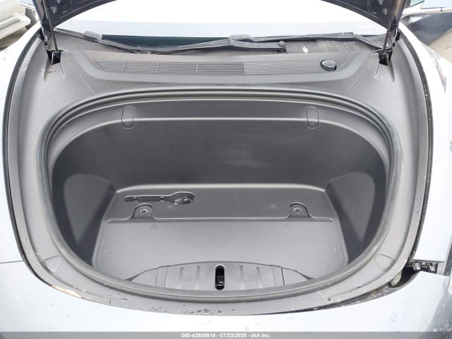 Tesla 2019 2019 5YJ3E1EA9KF447310 Image 10