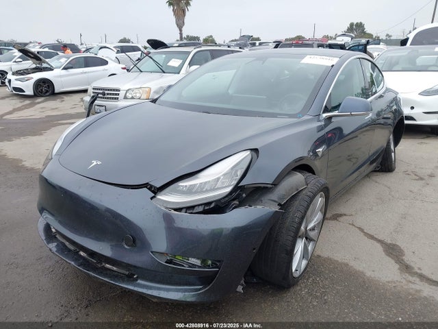Tesla 2019 2019 5YJ3E1EA9KF447310 Image 2