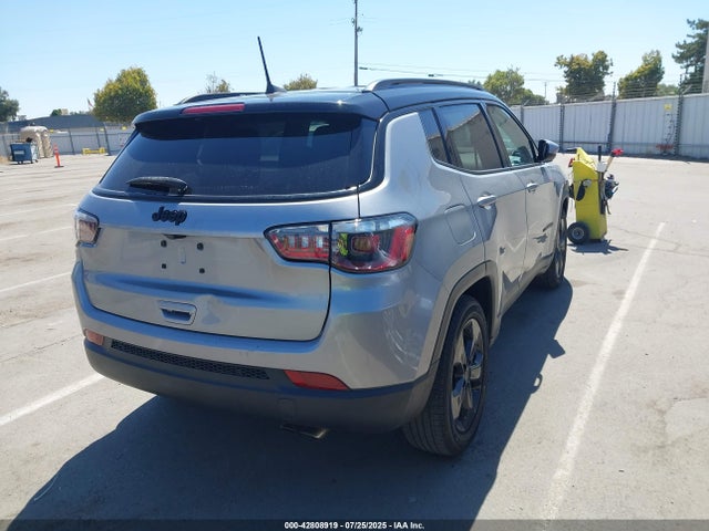 Jeep Compass 2020 3C4NJCBBXLT256785 Image 4
