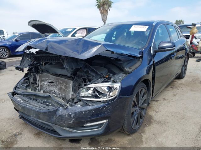 2017 VOLVO V60 YV140MEK2H1364875 Photo 1