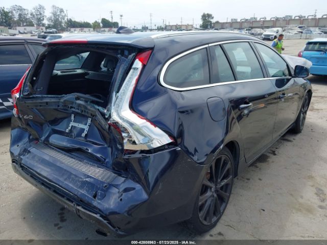 2017 VOLVO V60 YV140MEK2H1364875 Photo 3