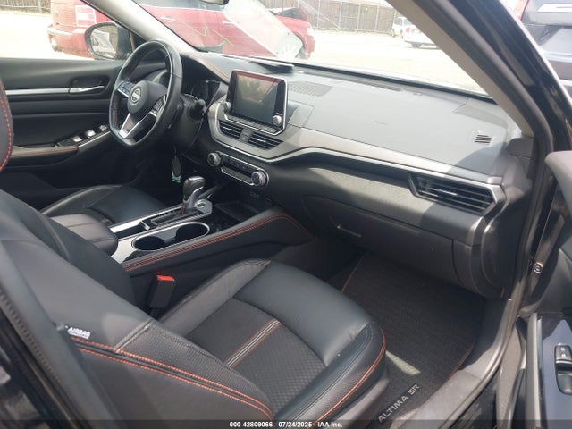 1N4BL4CV8RN376210 Nissan 2024
