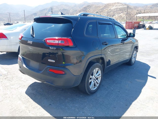 1C4PJLAB2FW657790 Jeep 2015