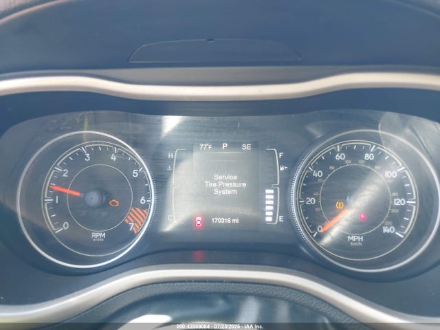 1C4PJLAB2FW657790 Jeep 2015