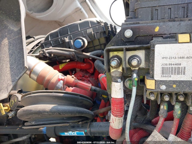 International B 6.7 2025 3HAEUMML8SL594408 Image 9