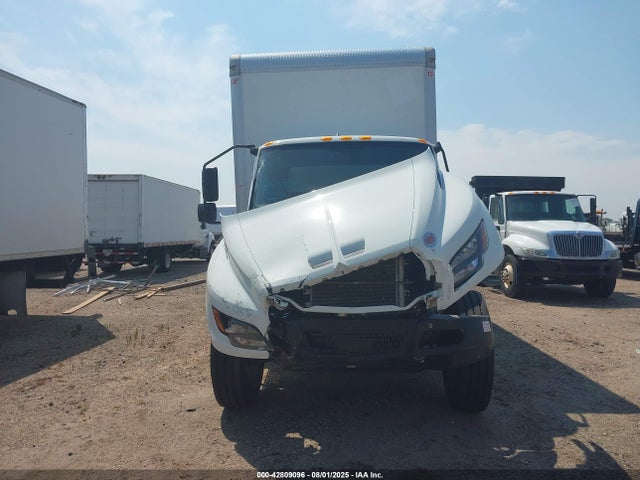International B 6.7 2025 3HAEUMML8SL594408 Image 12