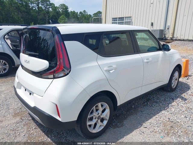 KNDJ23AU4R7229948 KIA Soul
