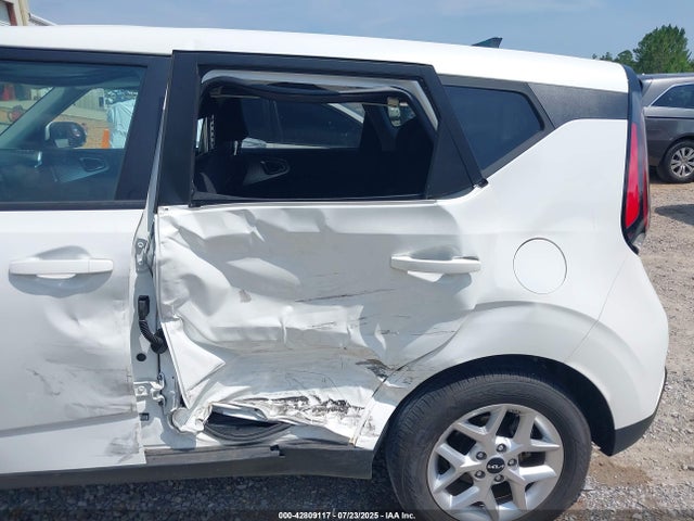 KNDJ23AU4R7229948 KIA Soul