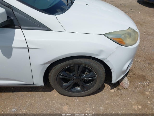 Ford 2014 2014 1FADP3F25EL145568 Image 6