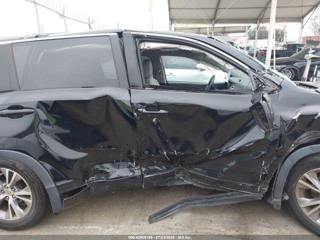 5TDZKRFH2ES037025 Toyota 2gr-fe