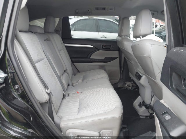5TDZKRFH2ES037025 Toyota 2gr-fe