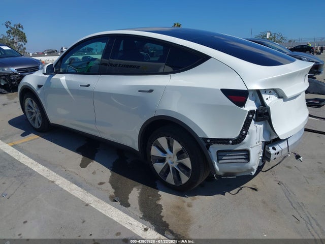 2020 TESLA MODEL Y 5YJYGDEF5LF001976 Photo 2