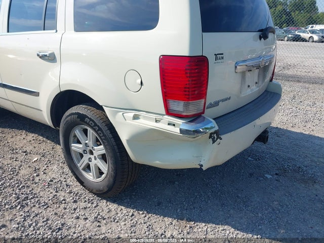 Продажа на аукционе авто 2007 Chrysler Aspen Limited, vin: 1A8HX58297F525432, номер лота: 42809258