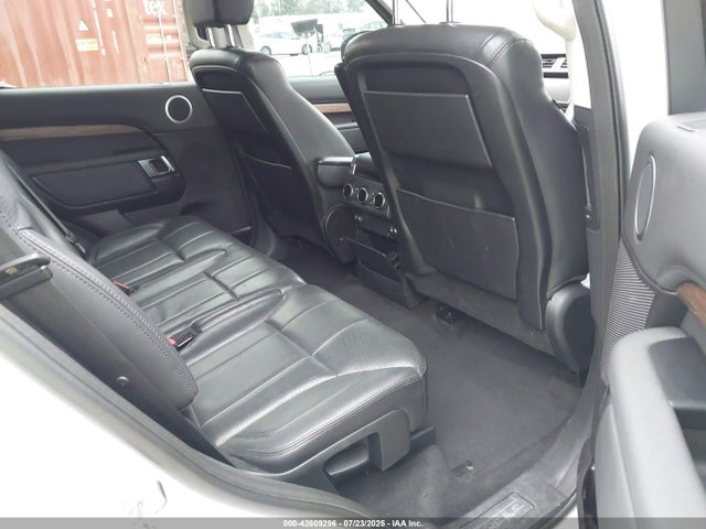 Land Rover s/c lev2 ulev 2017 SALRRBBV6HA022990 Image 8