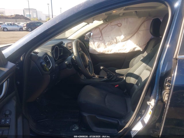 JM1BM1V78E1169581 Mazda pe