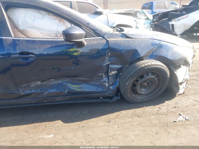 JM1BM1V78E1169581 Mazda pe