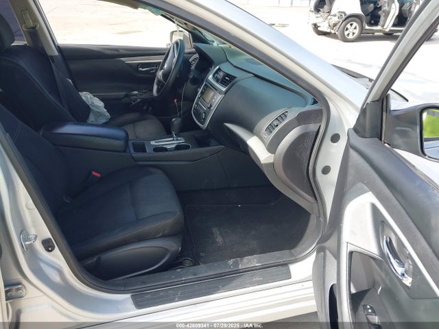 Nissan 2016 2016 1N4AL3AP4GN337685 Image 5