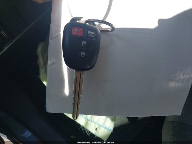 Toyota 2zr-fe 2015 2T1BURHE9FC271056 Image 11