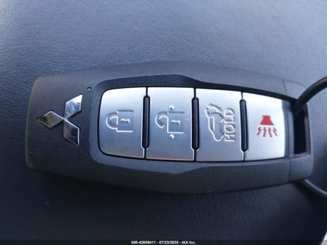 2024 MITSUBISHI OUTLANDER JA4J3VA8XRZ088622 Photo 10
