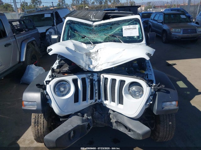 1C4HJXDN3PW671989 Jeep 2023