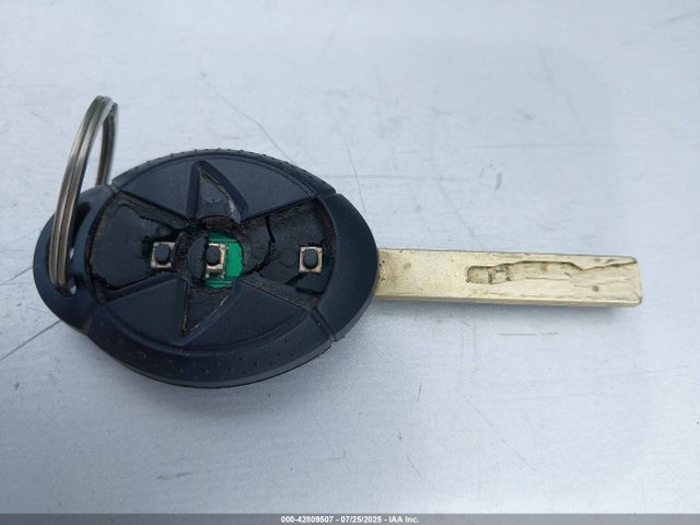 2006 MINI COOPER S WMWRE335X6TJ39543 Photo 10