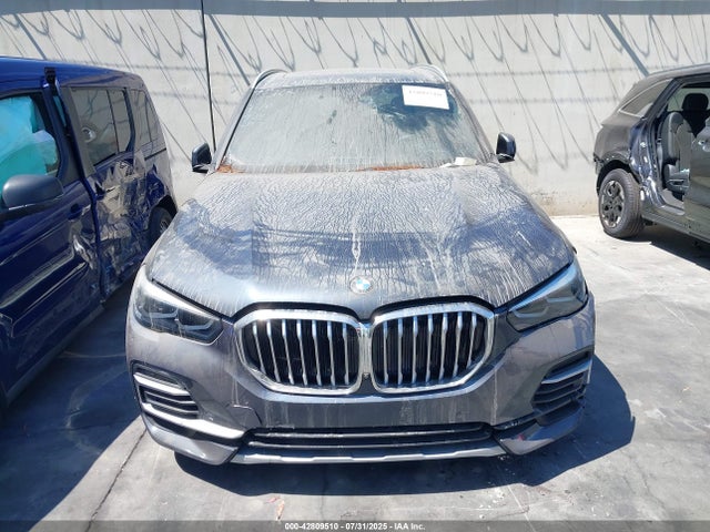 5UXCR4C08N9M45206 BMW X5