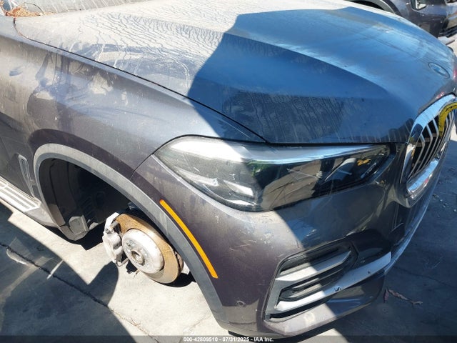 5UXCR4C08N9M45206 BMW X5