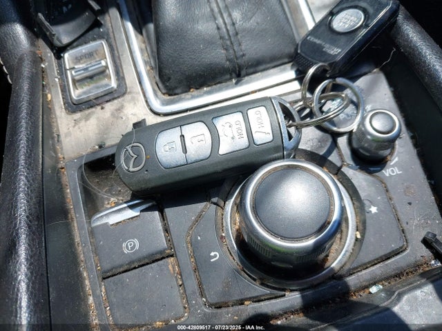 JM1GL1X52H1139839 Mazda py