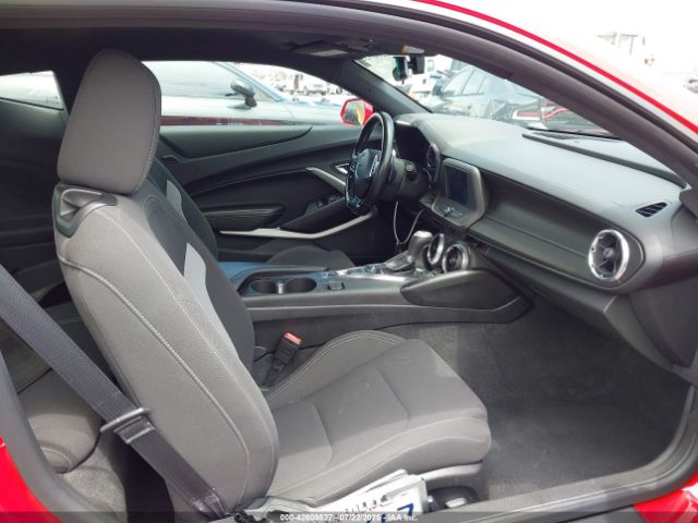 2018 CHEVROLET CAMARO 1G1FB1RS3J0140066 Photo 4