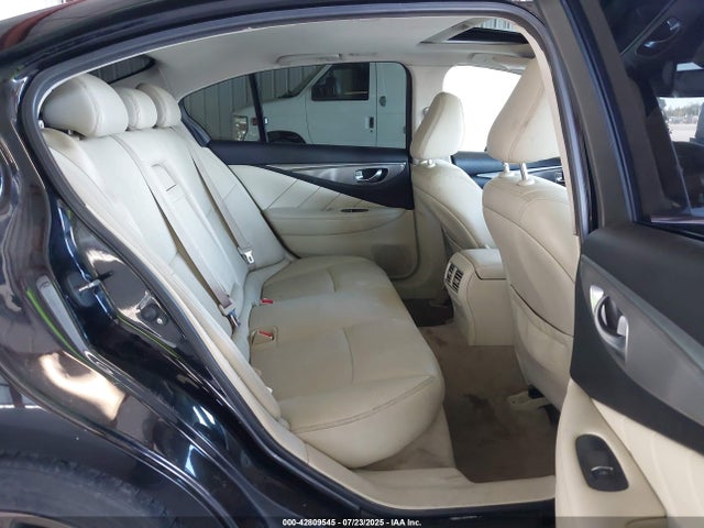 JN1BV7AR8FM400585 Infiniti Q50