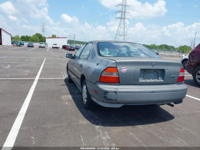 1994 HONDA ACCORD 1HGCD5635RA123589 Photo 2