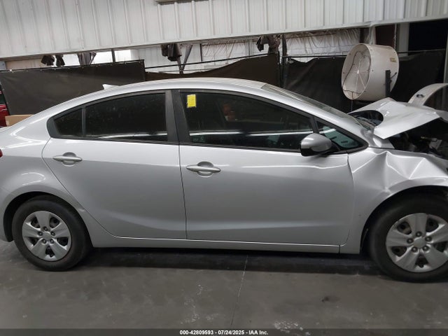 KIA mpi nu 2018 3KPFL4A77JE205358 Image 14
