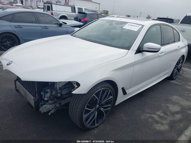 WBA53BH04MWX03145 BMW 530I