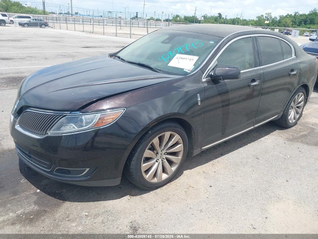 Lincoln MKS 2014 1LNHL9DK0EG605429 Image 2