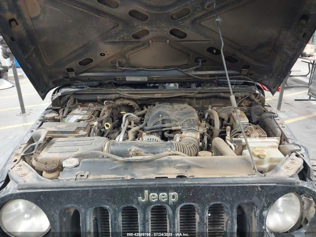 1C4BJWDG2EL305845 Jeep 2014