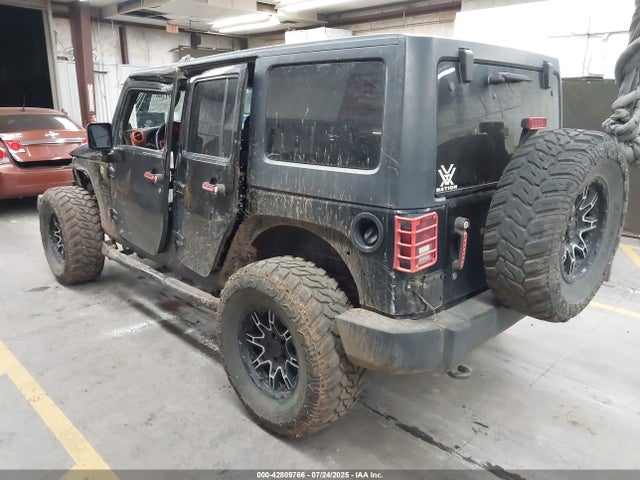 1C4BJWDG2EL305845 Jeep 2014